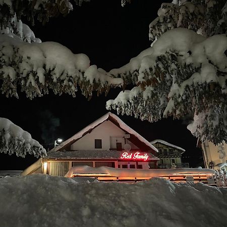 Red Family Apartments Păltiniş Zewnętrze zdjęcie