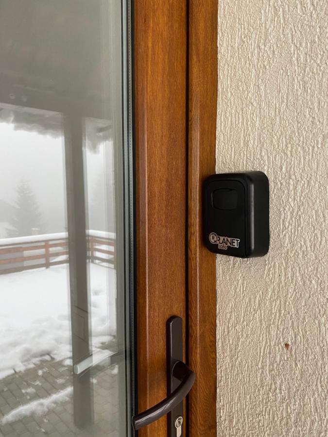Red Family Apartments Păltiniş Zewnętrze zdjęcie