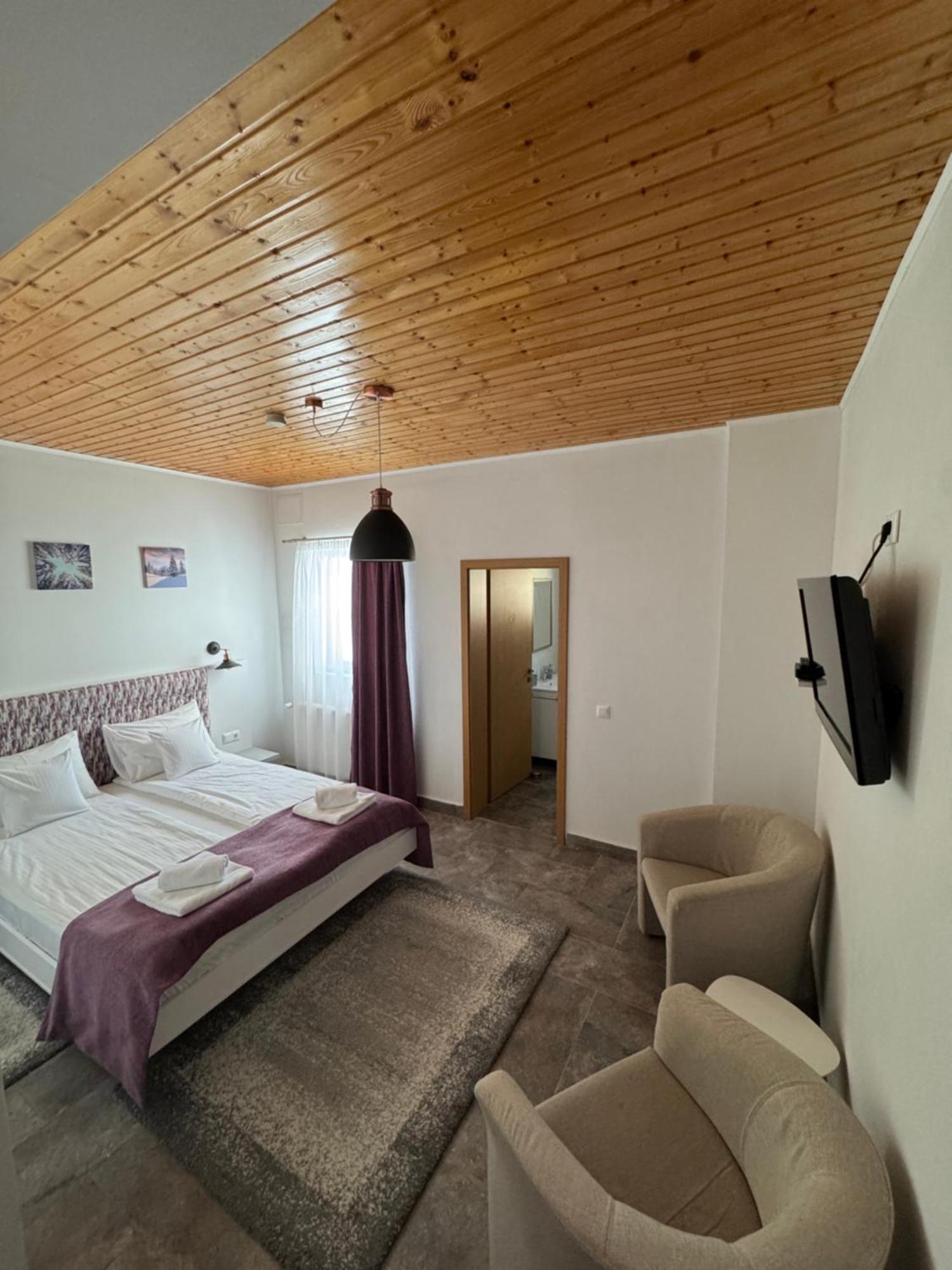 Red Family Apartments Păltiniş Zewnętrze zdjęcie